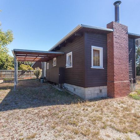 Southern Lakes Sweetie - Albert Town Bach Wanaka Exterior foto